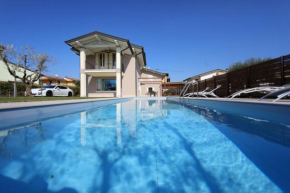 Villa Zarina - up to 12 people Peschiera Del Garda